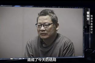 这水平20号秀？惠特摩尔上半场10中5 8分半砍下全队最高的12分